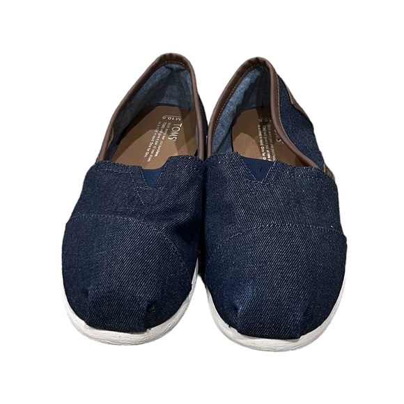 TOMS Blue Denim Classics Slip On Loafers Size 10.5 Men\'s main image 4
